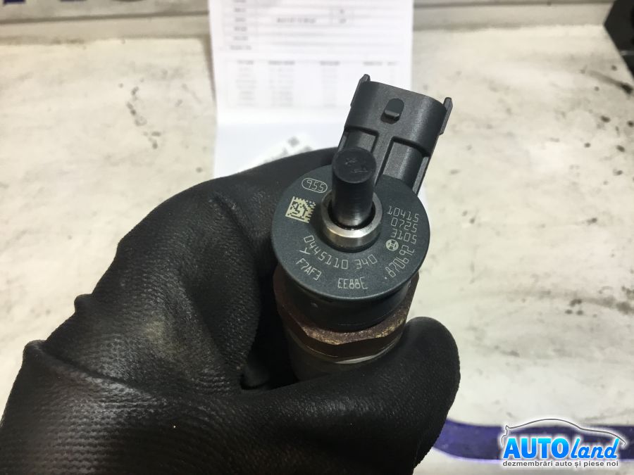 Injector PEUGEOT 308 (4A_,4C_) 2007-2025 Cod 0445110340 