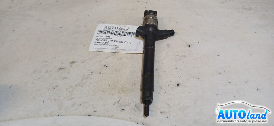Injector TOYOTA AVENSIS (T25) 2003-2026 Cod 236700R010 