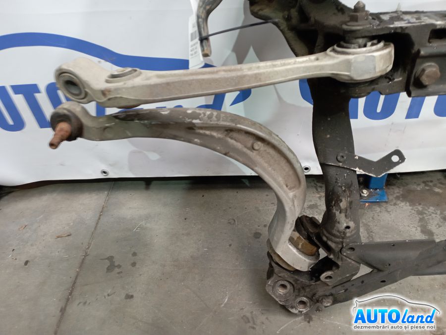 Jug (cadru motor) AUDI A5 2007-2026 Cod 8T0399315J 