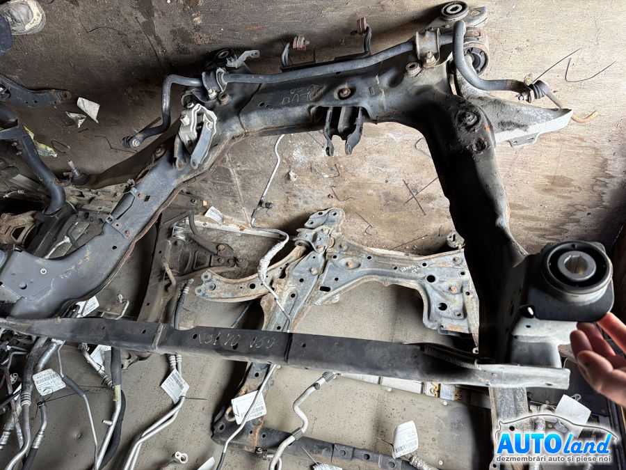 Jug (cadru motor) VOLVO V60 2010-2026