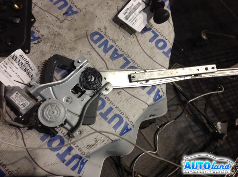 Macara geam CHEVROLET AVEO limuzina (T200) 2003-2008 Cod 96652142 