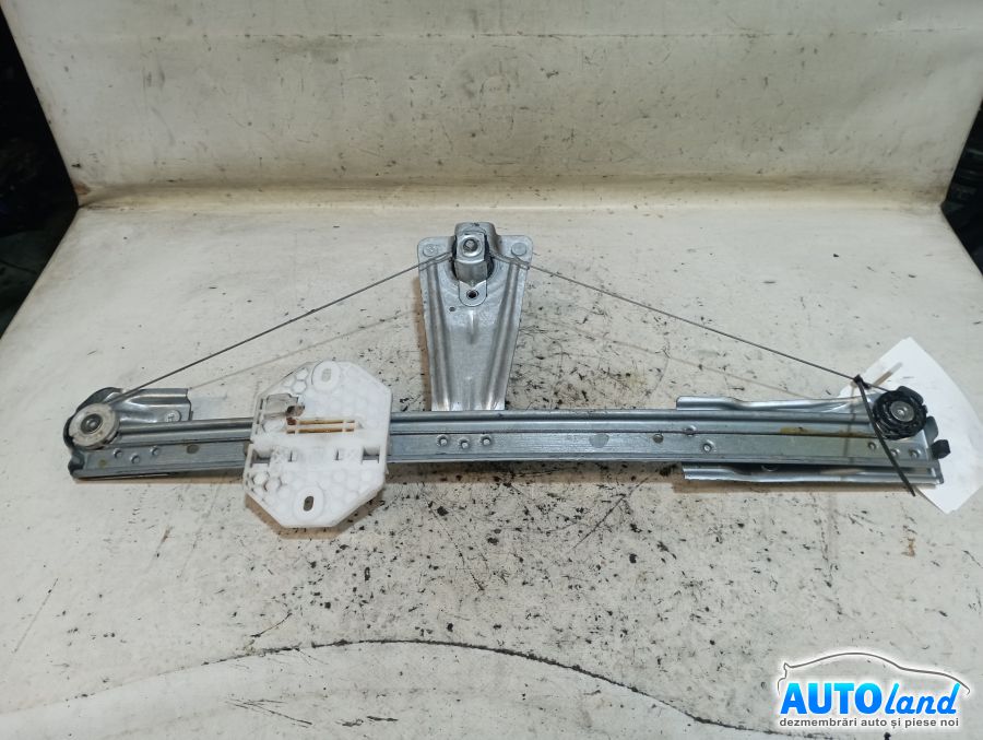Macara Geam DACIA SANDERO II 2013-2026 Cod 807212452R 