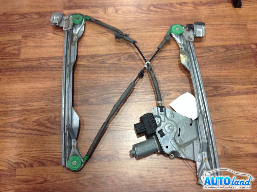 Macara geam FORD FOCUS (DAW,DBW) 1998-2001 Cod D2R5A 