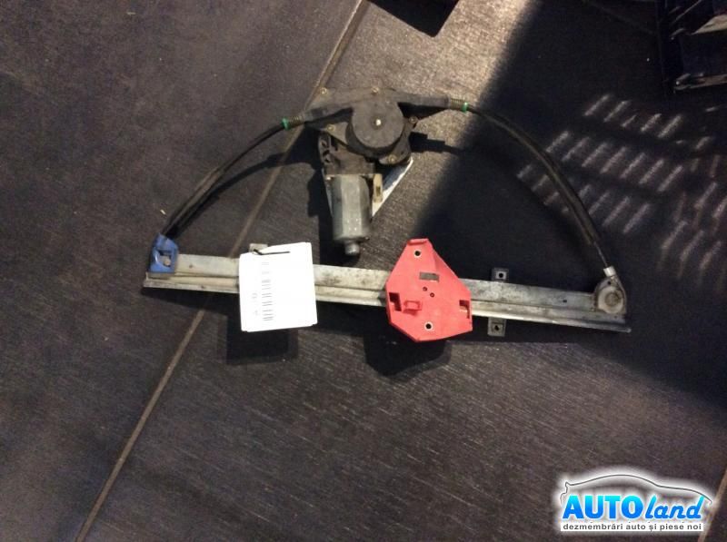 Macara geam FORD MONDEO II (BAP) 1996-2000 Cod 0130821680 