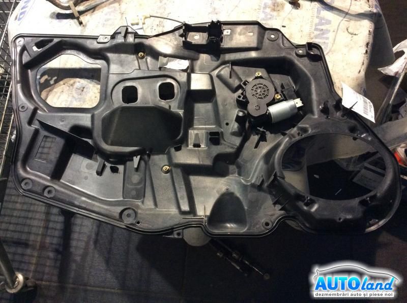 Macara geam MAZDA 6 (GG) 2002-2025 Cod GJ6A97XM 