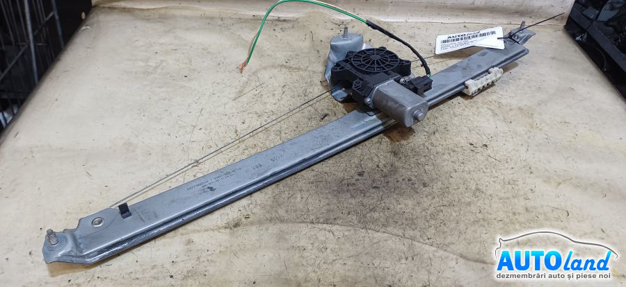 Macara Geam OPEL VIVARO B 2014-2018 Cod 807210974R 