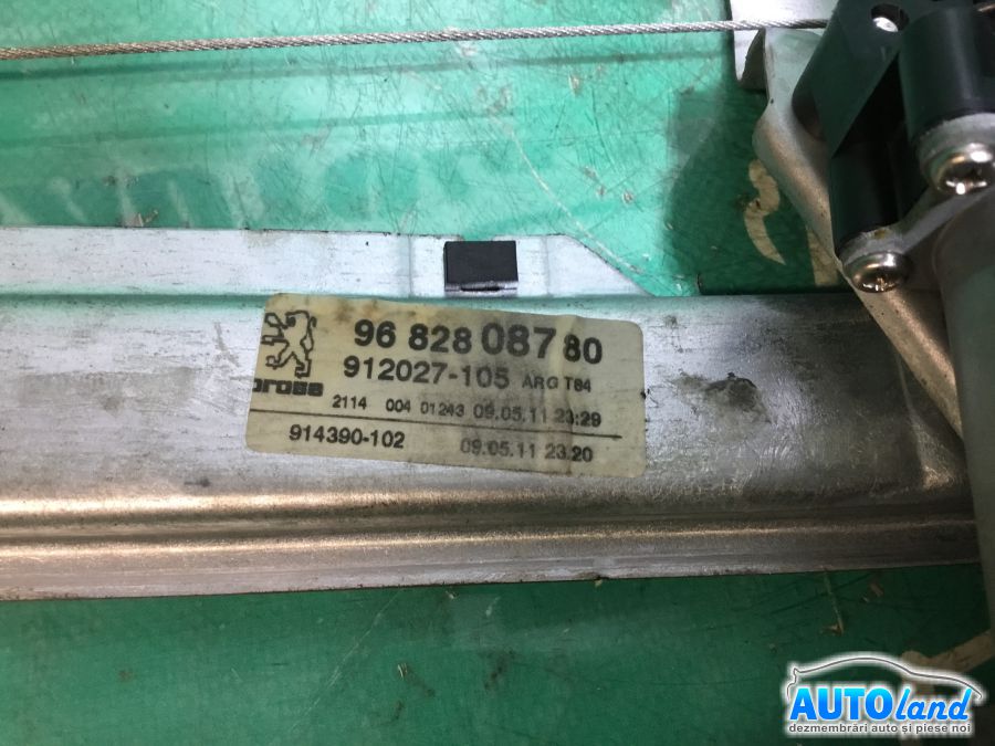 Macara geam PEUGEOT 3008 2009-2025 Cod 9682808780 