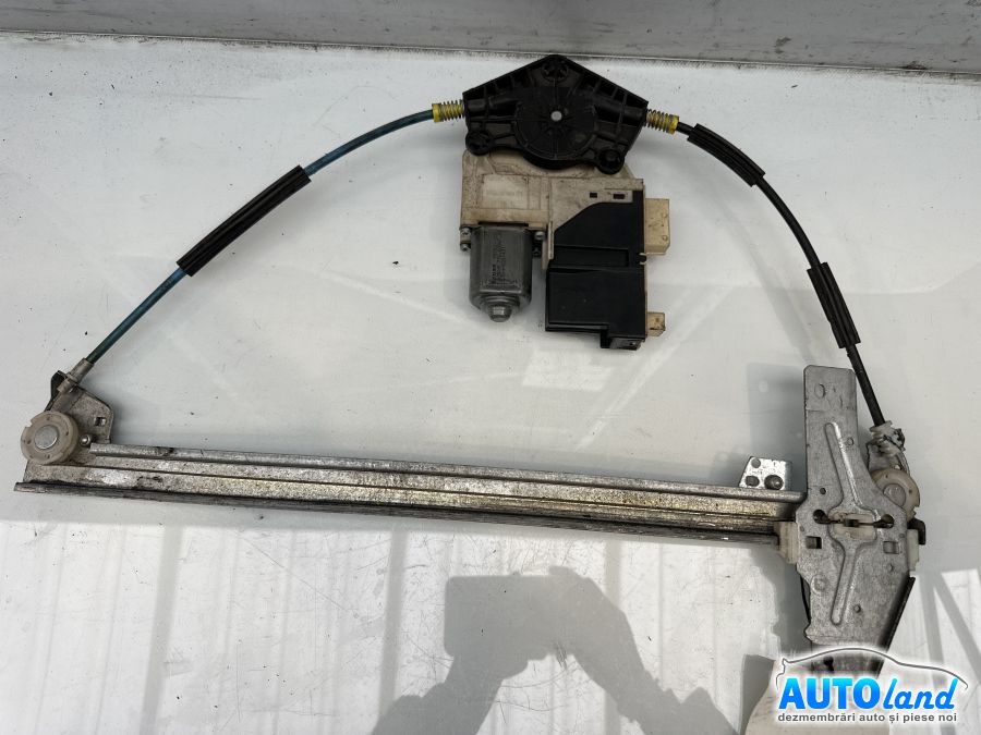 Macara geam PEUGEOT 307 (3A/C) 2000-2025 Cod 9634456880 
