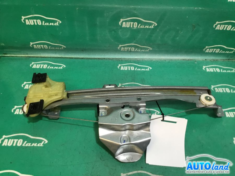 Macara geam RENAULT CAPTUR 2013-2025 Cod 827012973R 
