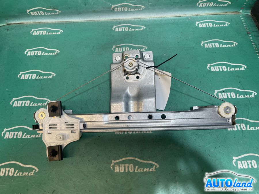 Macara geam RENAULT CLIO IV 2012-2025 Cod 827003722R 