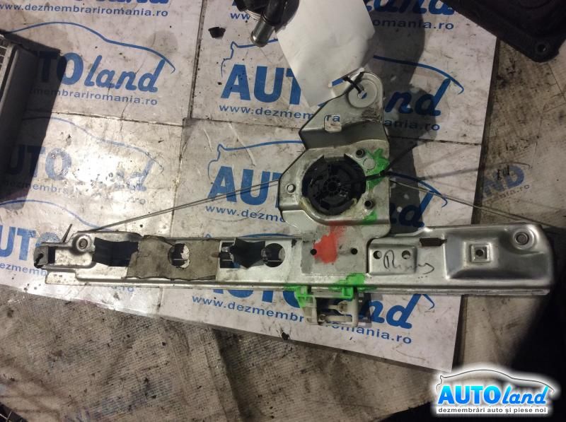 Macara geam RENAULT MEGANE II (BM0/1_,CM0/1_) 2002-2026 Cod 190011781 