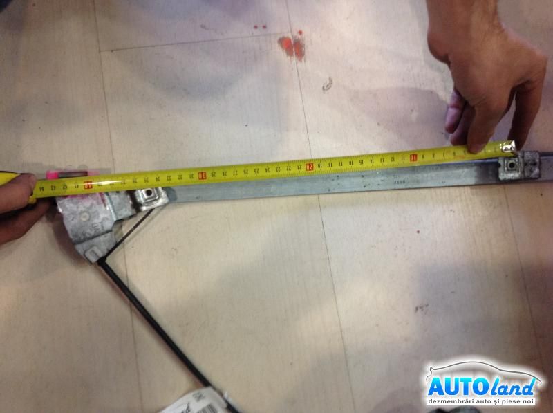 Macara geam RENAULT MEGANE Scenic (JA0/1_) 1997-1999 Cod 0130821721 