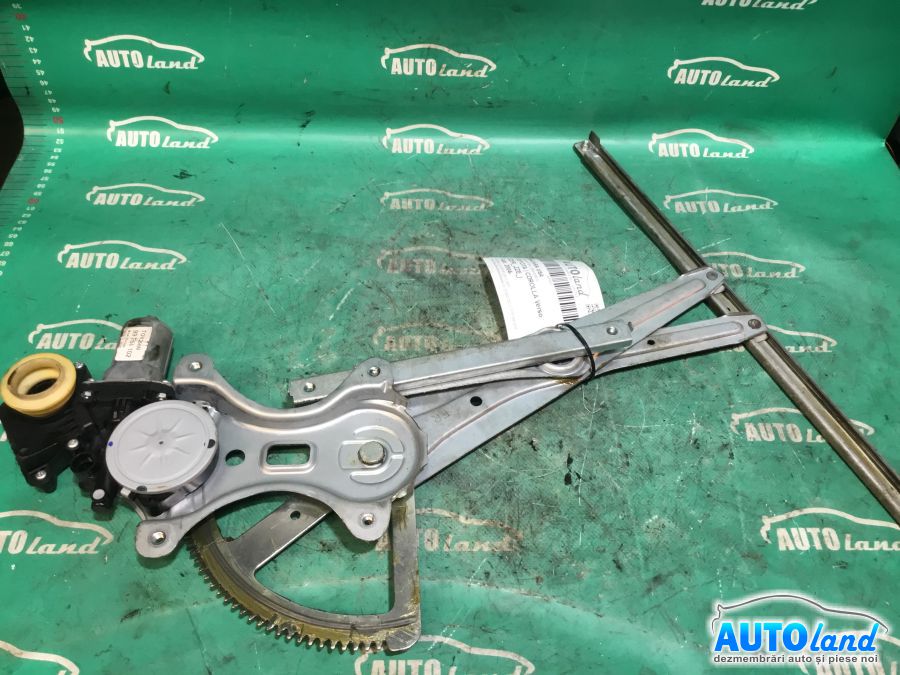 Macara geam TOYOTA COROLLA Verso (ZER_,ZZE_) 2004-2025 Cod 698100F010 