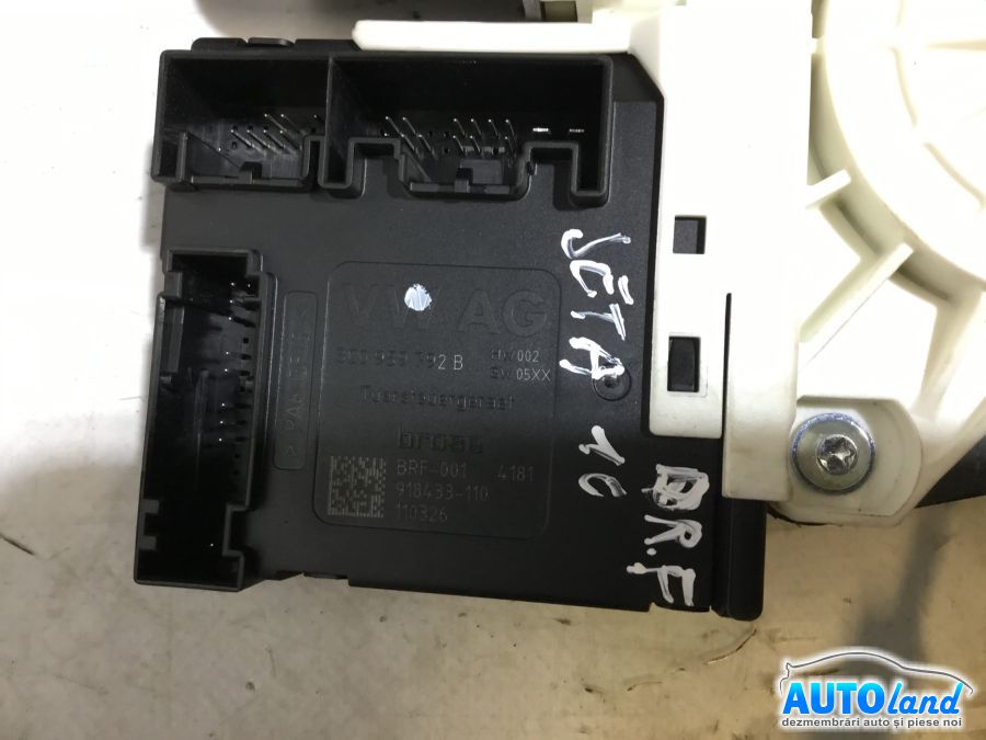 Macara geam VOLKSWAGEN JETTA IV (162) 2010-2014 Cod 5C6837462E 