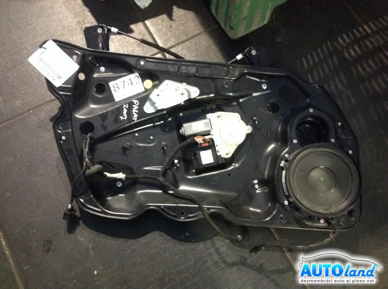 Macara geam VOLKSWAGEN PASSAT (3C2) 2005-2025 Cod 1K0959793G 