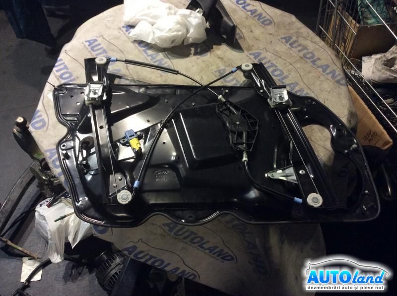 Macara geam VOLKSWAGEN PASSAT (3C2) 2005-2025