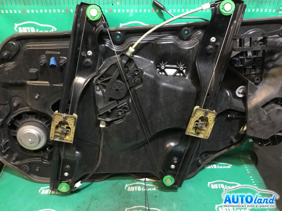 Macara geam VOLVO XC60 2008-2025 Cod 30753327 