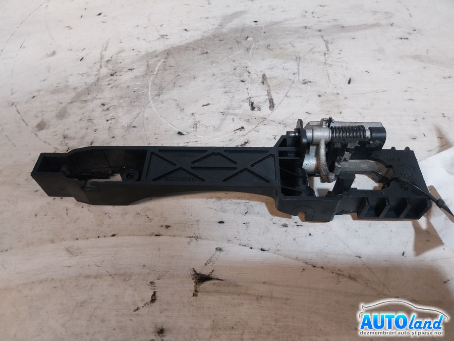 Maner Usa NISSAN NAVARA (D40) 2004-2026 Cod 80610EB300 