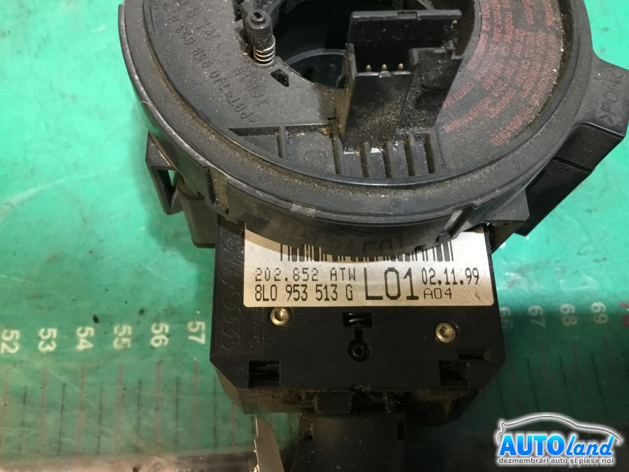 Maneta Semnalizare VOLKSWAGEN GOLF IV (1J1) 1997-2005 Cod 8L0953513G 
