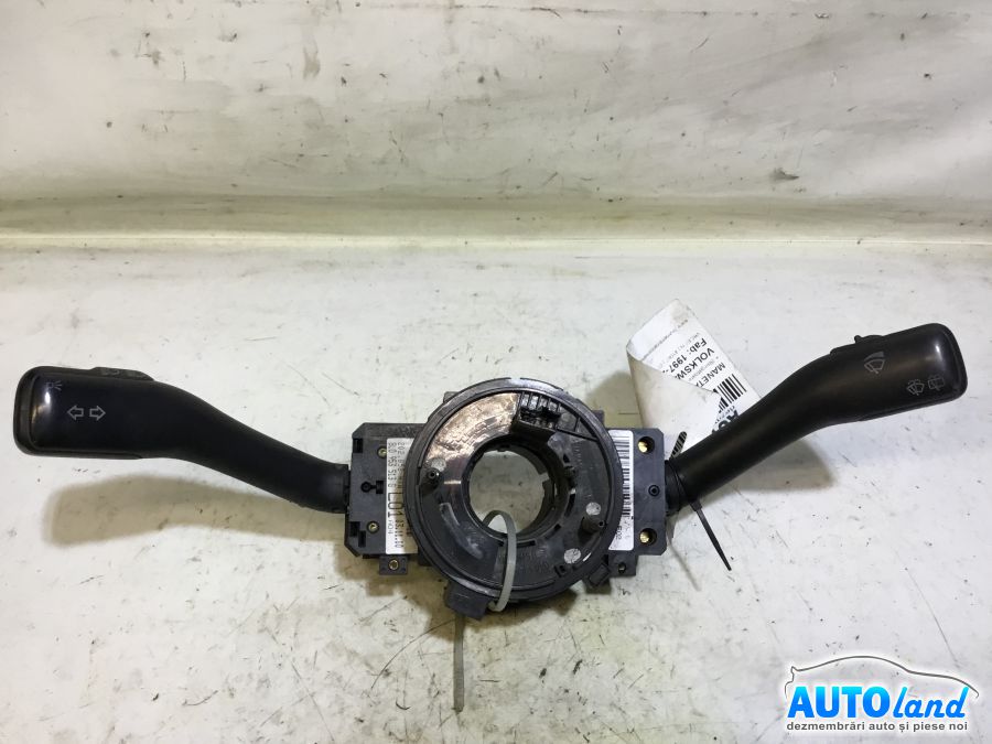 Maneta Semnalizare VOLKSWAGEN GOLF IV (1J1) 1997-2005 Cod 8L0953513G 