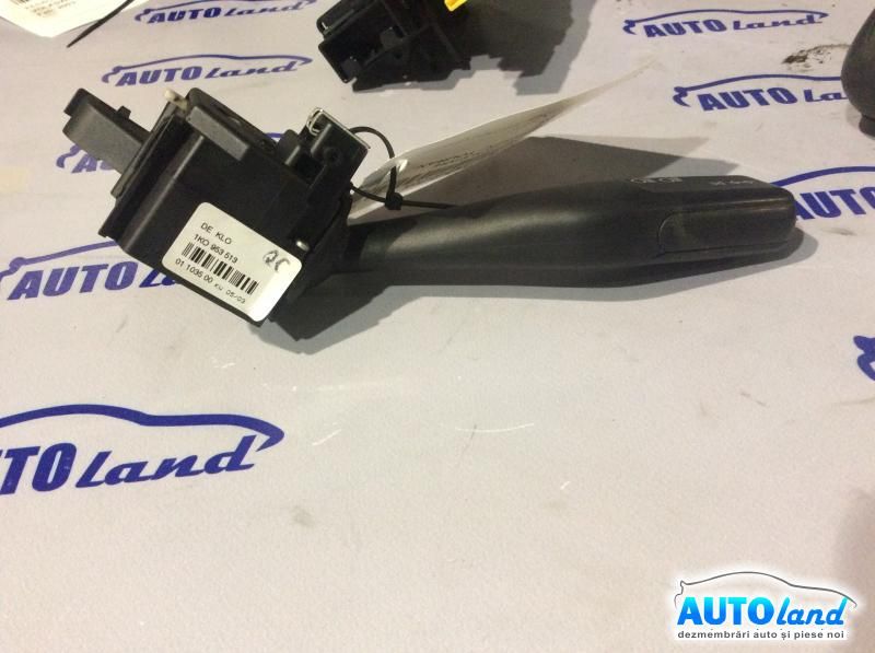 Maneta Semnalizare VOLKSWAGEN TOURAN (1T1,1T2) 2003-2026 Cod 1K0953513 