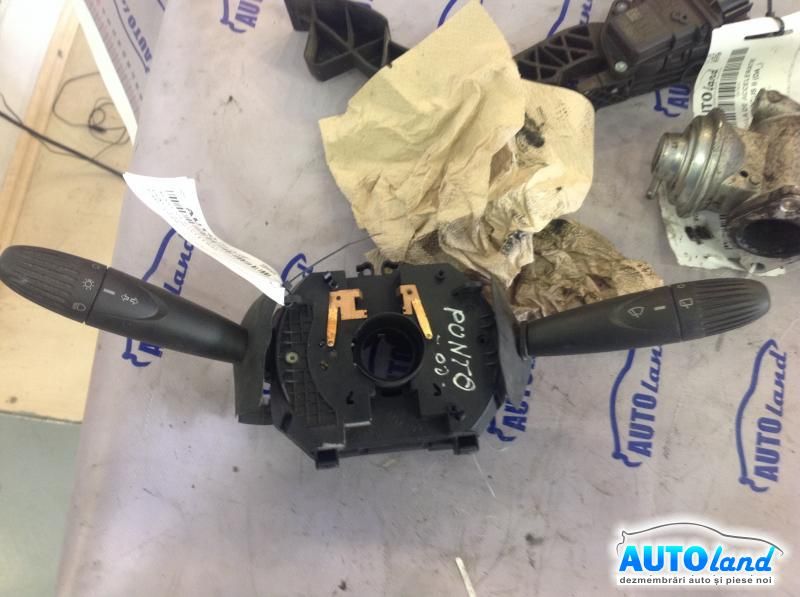 Maneta Stergatoare FIAT PUNTO (188) 1999-2012 Cod 735267951 