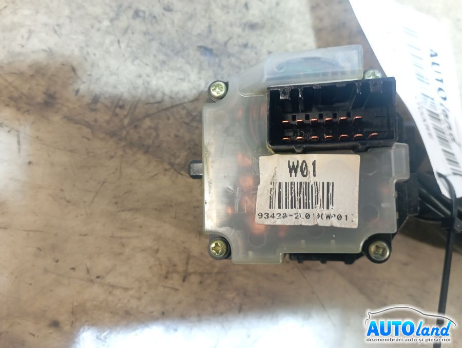 Maneta Stergatoare HYUNDAI i30 2007-2026 Cod 3693PA 