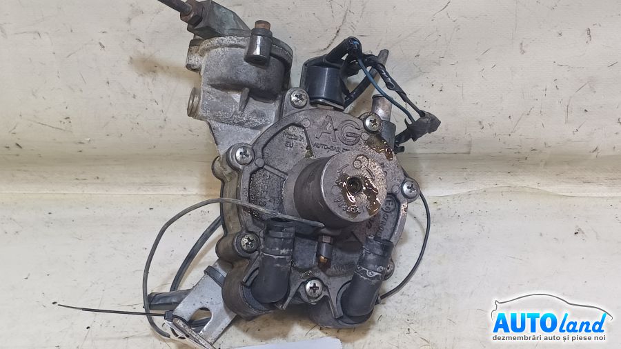 Modul Electronic TOYOTA RAV 4 II (XA2) 2000-2025 Cod 67R015315 