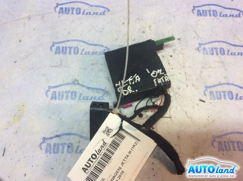 Modul electronic VOLKSWAGEN JETTA III (1K2) 2005-2010 Cod 1K0959792 