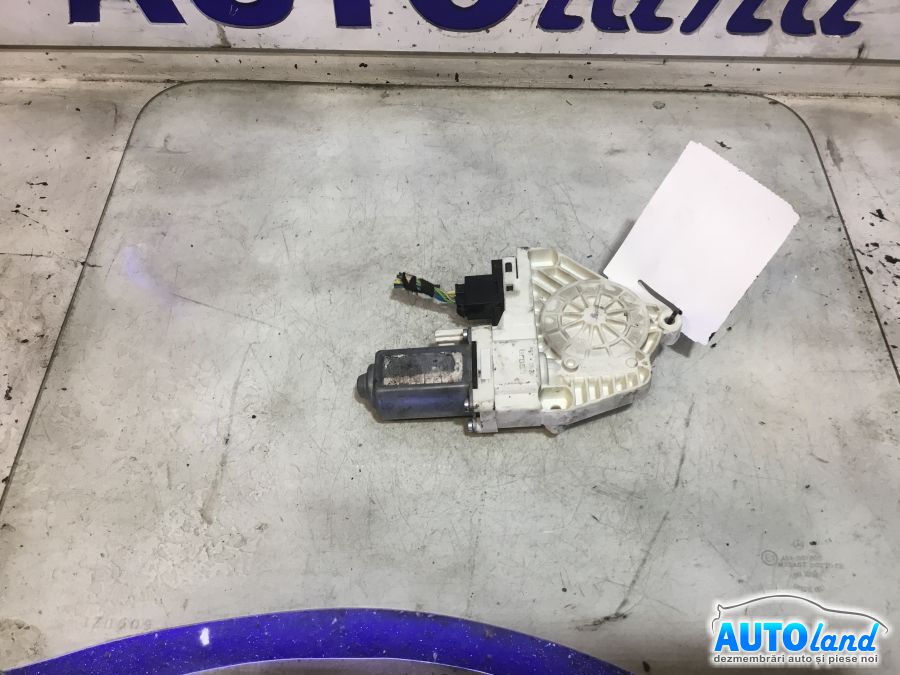 Motoras Macara AUDI A6 (4F2,C6) 2004-2011