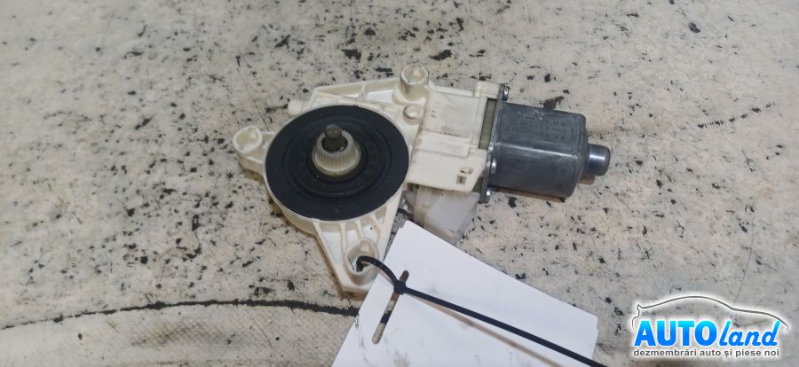 Motoras Macara MERCEDES-BENZ B-CLASS (W246) 2011-2026 Cod A2469065200 