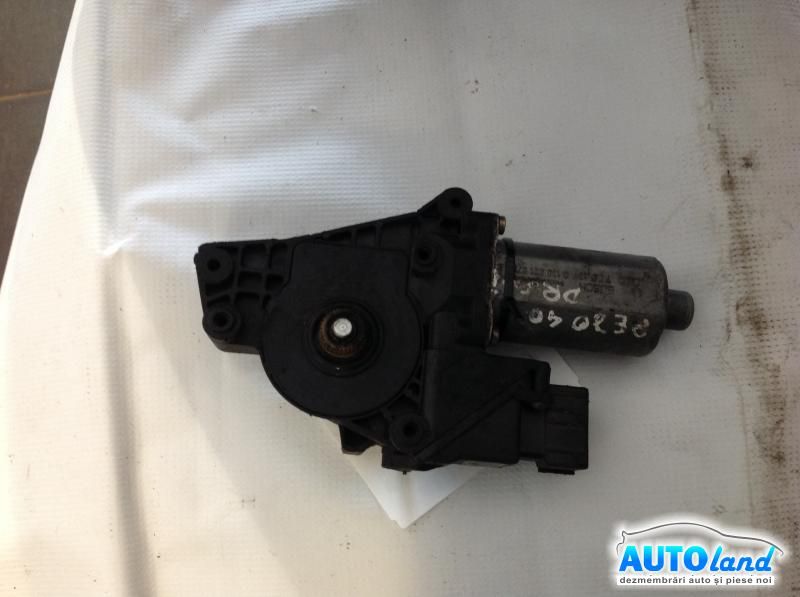 Motoras Macara PEUGEOT 406 (8B) 1995-2004 Cod 0130821675 