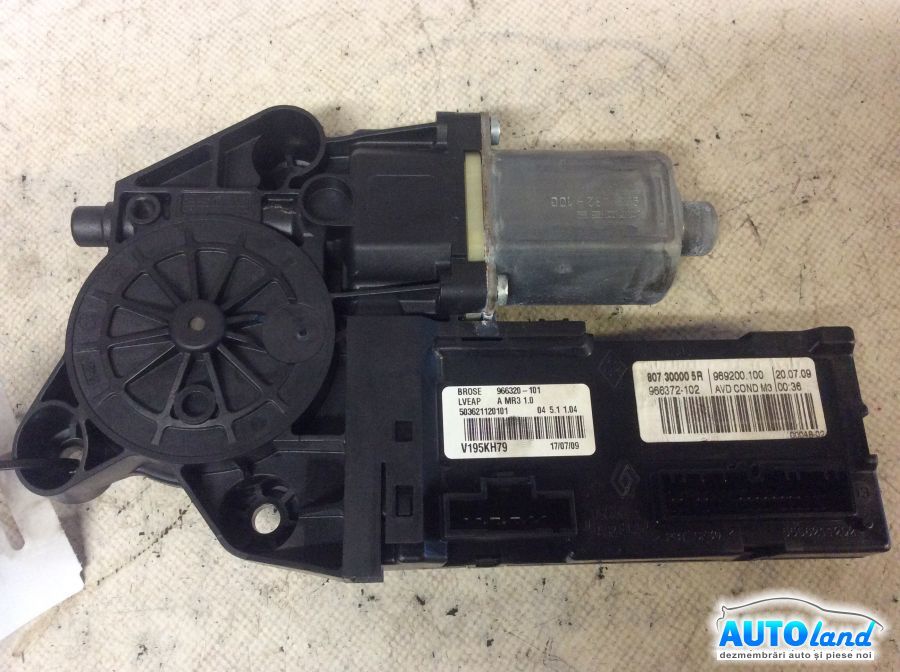 Motoras Macara RENAULT MEGANE III Hatchback (BZ0/1_) 2008-2025 Cod 968432100 
