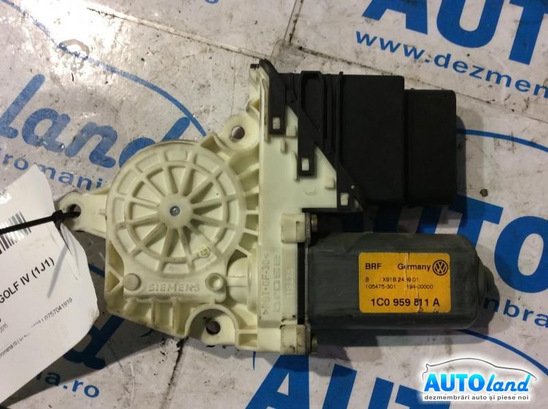 Motoras Macara VOLKSWAGEN GOLF IV (1J1) 1997-2005 Cod 1C0959811A 