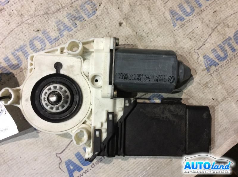 Motoras Macara VOLKSWAGEN GOLF IV (1J1) 1997-2005 Cod 1C2959801A 