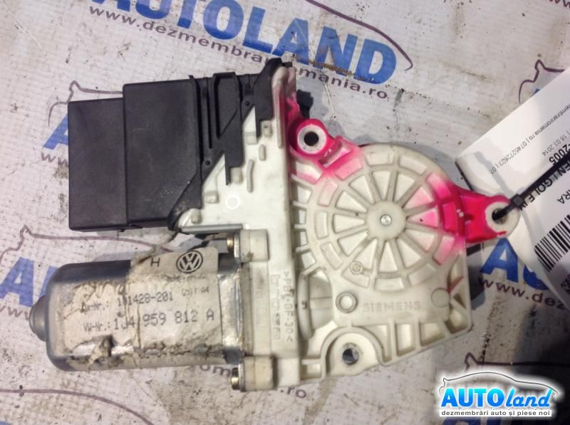 Motoras Macara VOLKSWAGEN GOLF IV (1J1) 1997-2005 Cod 1J4959812A 