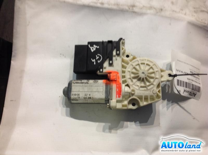 Motoras Macara VOLKSWAGEN GOLF IV (1J1) 1997-2005 Cod 1J4959812C 