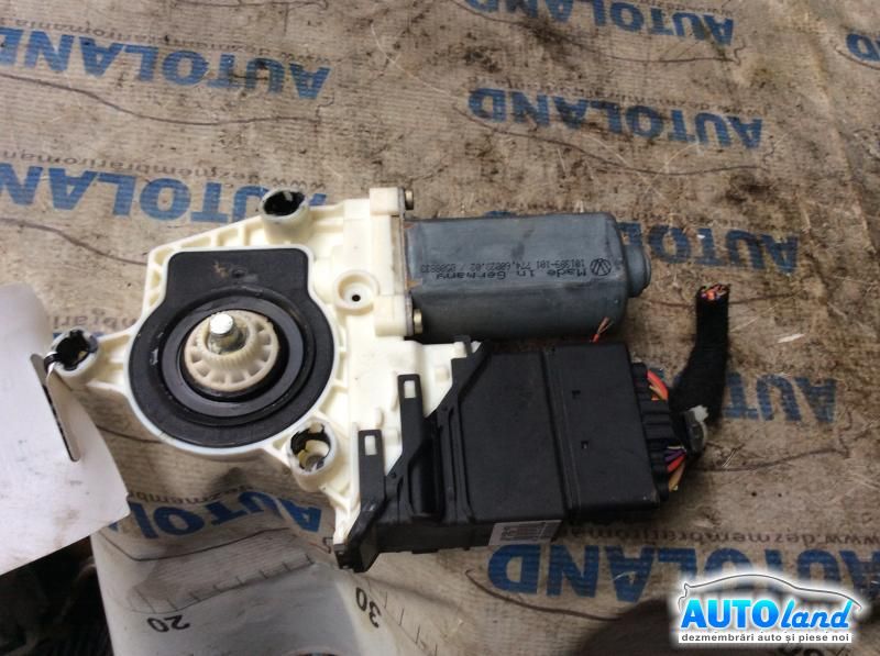 Motoras Macara VOLKSWAGEN GOLF IV (1J1) 1997-2005