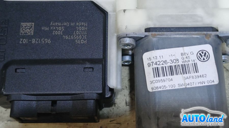 Motoras Macara VOLKSWAGEN PASSAT (3AA,B7) 2011-2025 Cod 3C0959794 