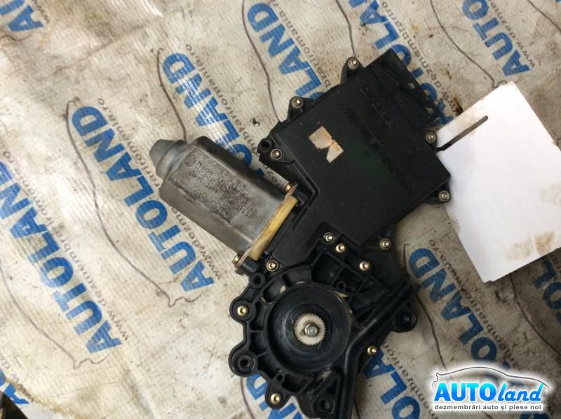 Motoras Macara VOLKSWAGEN SHARAN (7M8,7M9,7M6) 1995-2000 Cod 7M0959802A 