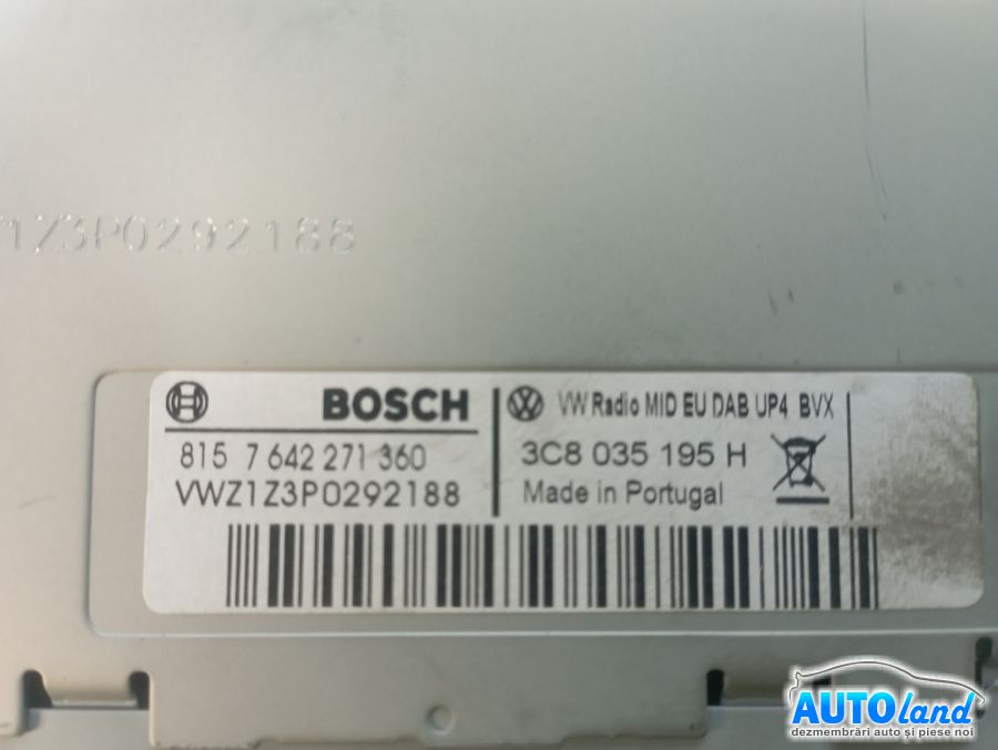 Navigatie VOLKSWAGEN Touran I (facelift 2010) 2010-2015 Cod 3C8035195H 