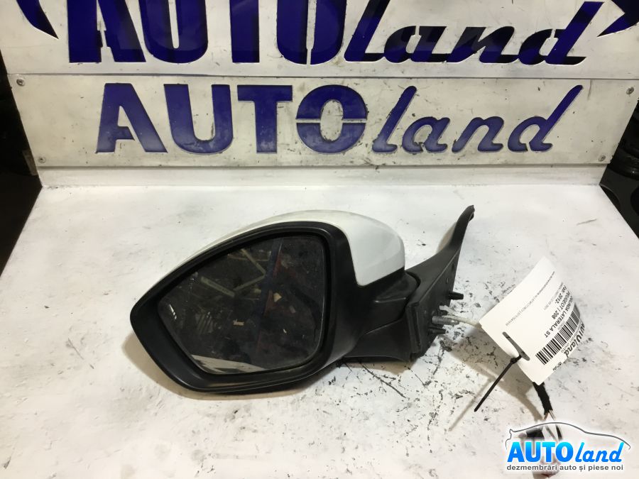 Oglinda Stanga PEUGEOT 208 2012-2025 Cod 232673077 