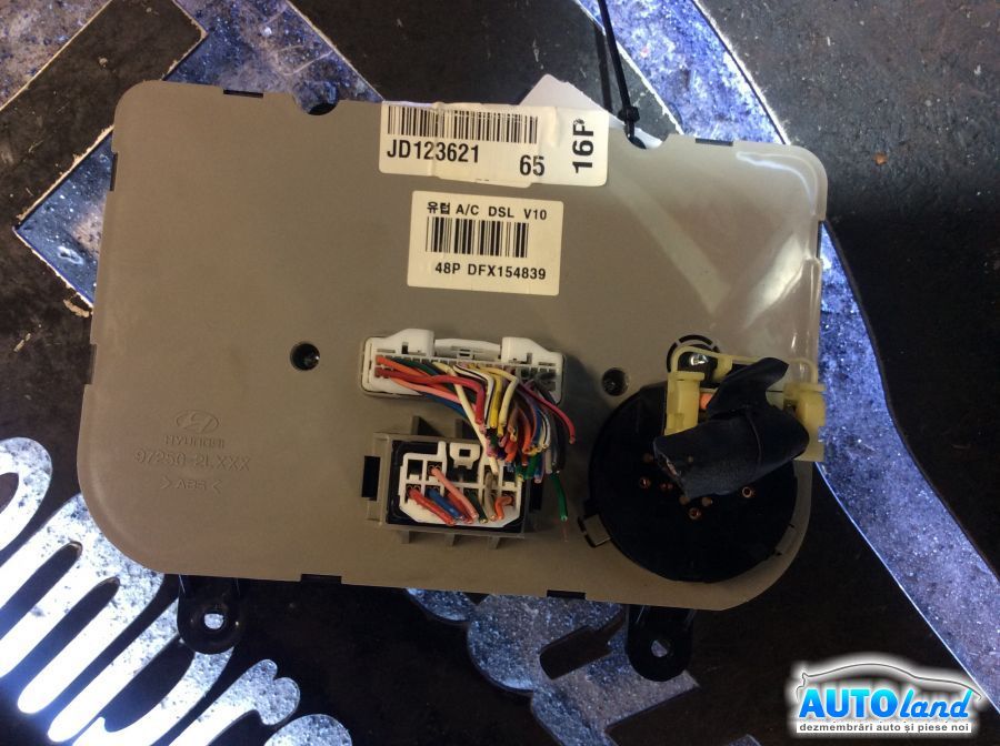 Panou Comanda AC (ventilatie) HYUNDAI i30 2007-2025 Cod 972502LXXX 