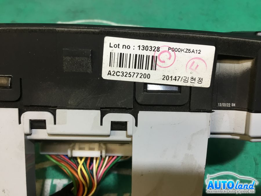 Panou Comanda AC (ventilatie) HYUNDAI ix35 (LM) 2010-2025 Cod 972502Y301 