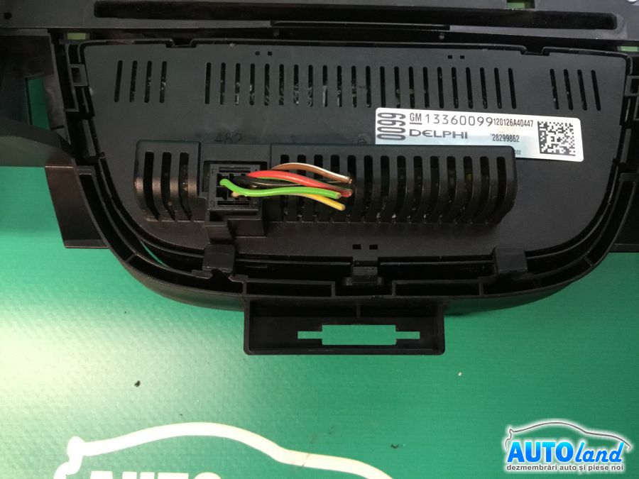 Panou Comanda AC (ventilatie) OPEL ASTRA J hatchback 2009-2025 Cod 13360099 