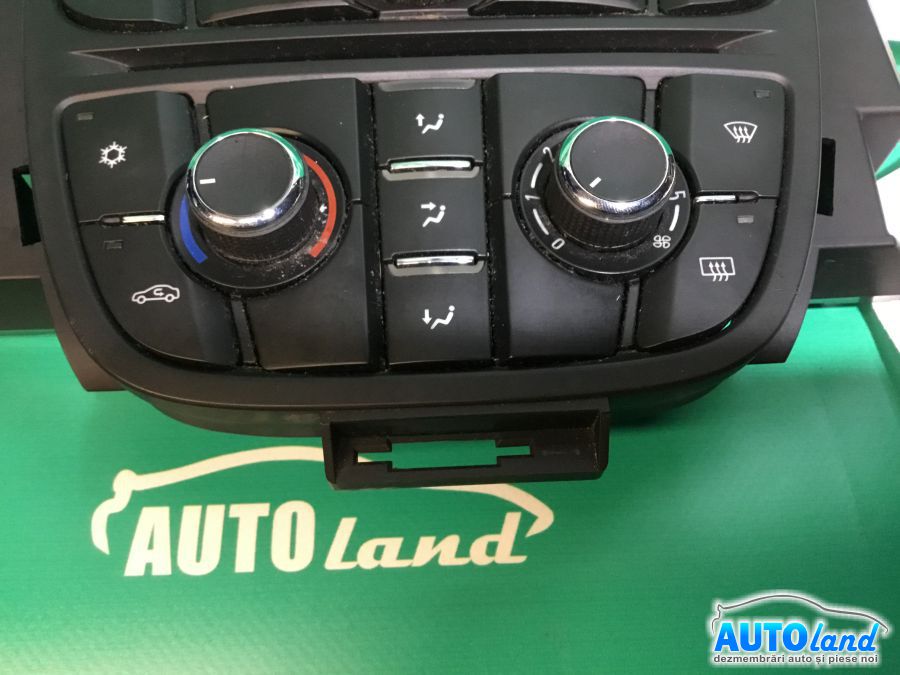 Panou Comanda AC (ventilatie) OPEL ASTRA J hatchback 2009-2025 Cod 13360099 