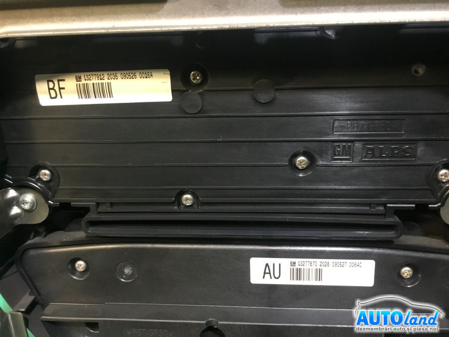Panou Comanda AC (ventilatie) OPEL INSIGNIA 2008-2025 Cod 13277912 