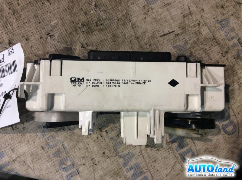 Panou Comanda AC (ventilatie) OPEL ZAFIRA (F75_) 1999-2005 Cod 90560365 