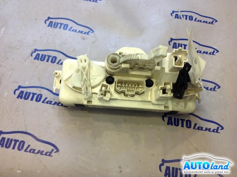 Panou Comanda AC (ventilatie) RENAULT MEGANE II (BM0/1_,CM0/1_) 2002-2025 Cod 69420001 