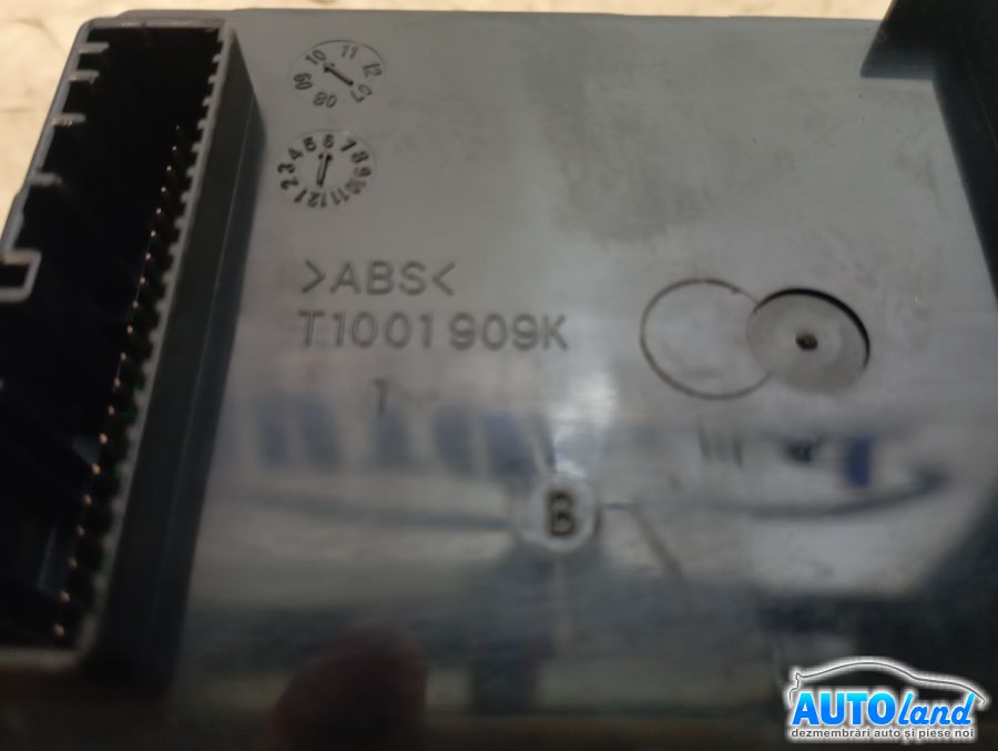 Panou Comanda Ac (ventilatie) RENAULT SCENIC III (JZ0/1_) 2009-2025 Cod T1001909K 